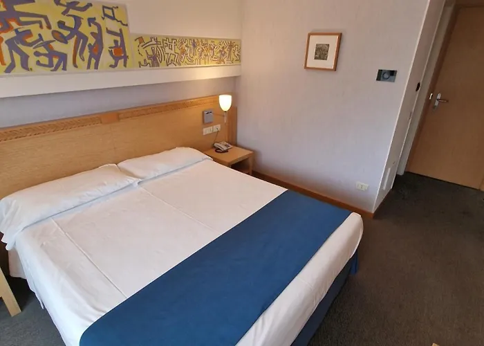 Szálloda City Hotel