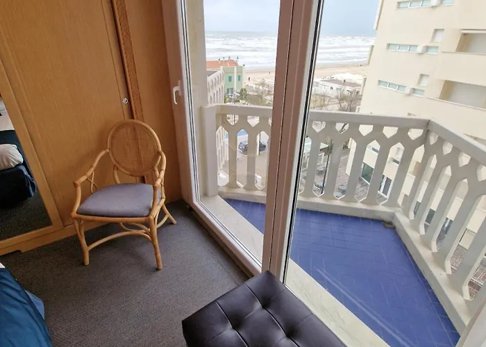 City Hotel 4*