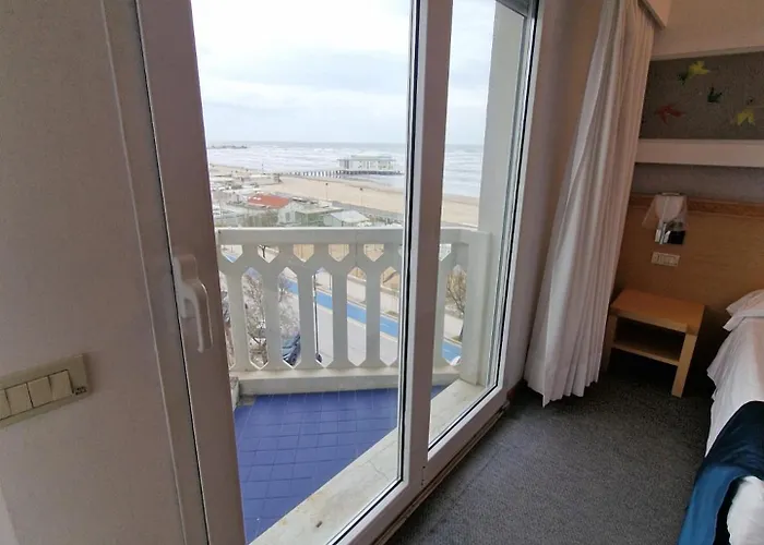 City Hotel Szálloda 4*