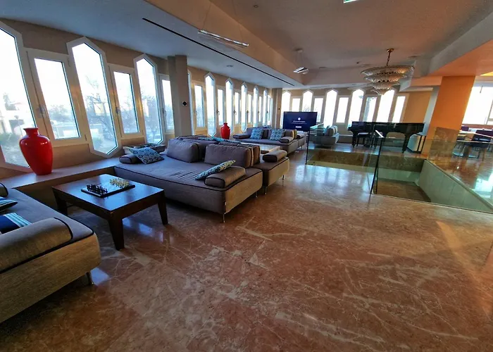 Szálloda City Hotel
