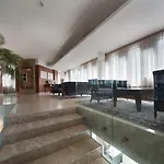 City Hotel Hotel