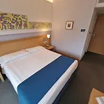 Hotel City Hotel