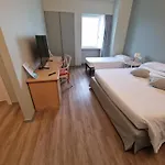 City Hotel 4*