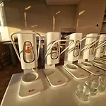City Hotel 4*