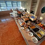 City Hotel Hotel