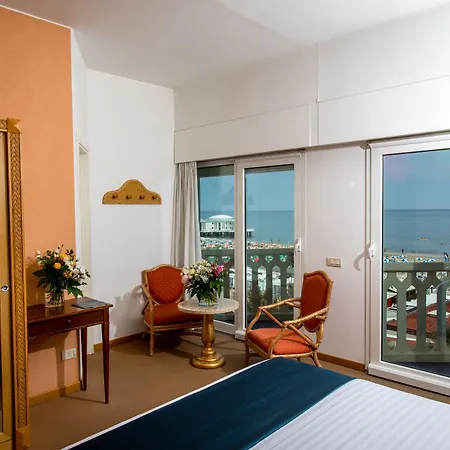 City Hotel Сенигаллия