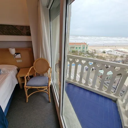 Hotel City Hotel