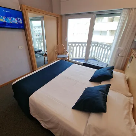 Hotel City Hotel 4*