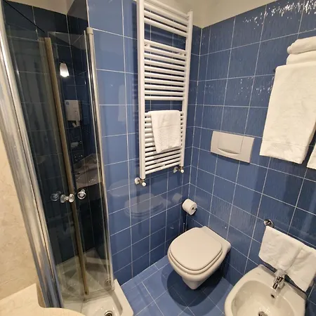 Отель City Hotel