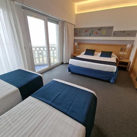 Hotel City Hotel 4*
